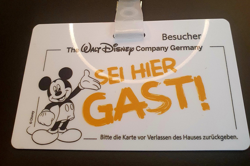 Exkursion bei Disney - Besucherausweis